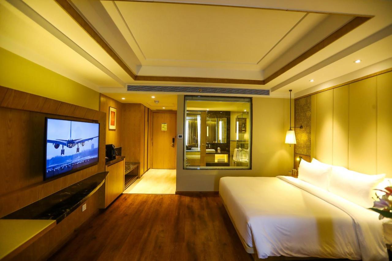 Radisson Bhopal Hotel Bagian luar foto