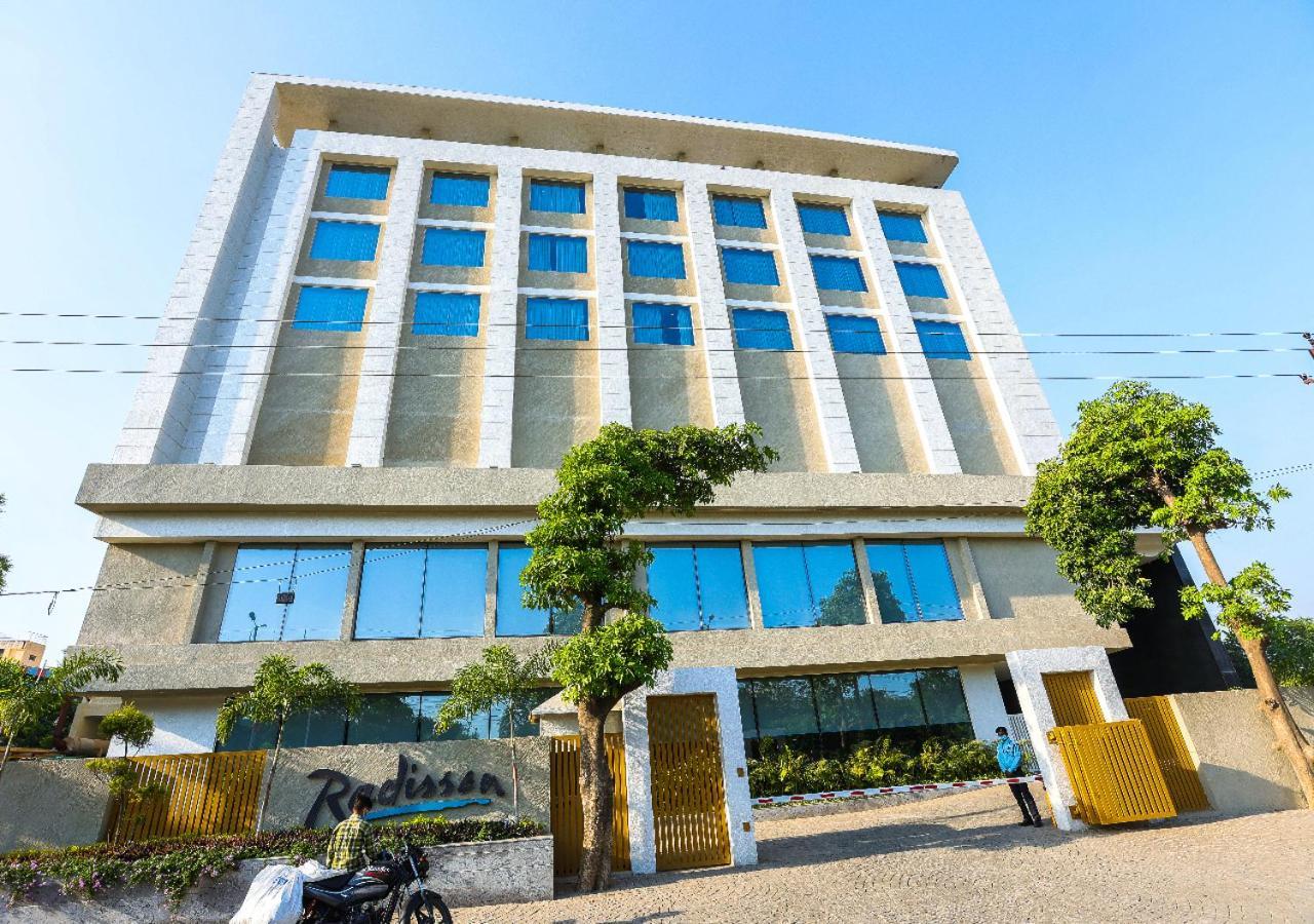 Radisson Bhopal Hotel Bagian luar foto