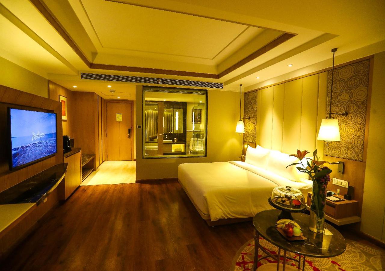 Radisson Bhopal Hotel Bagian luar foto