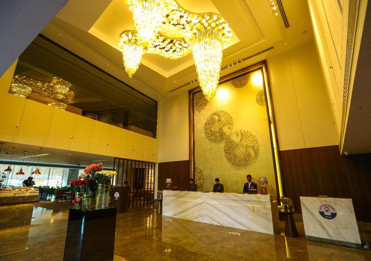 Radisson Bhopal Hotel Bagian luar foto