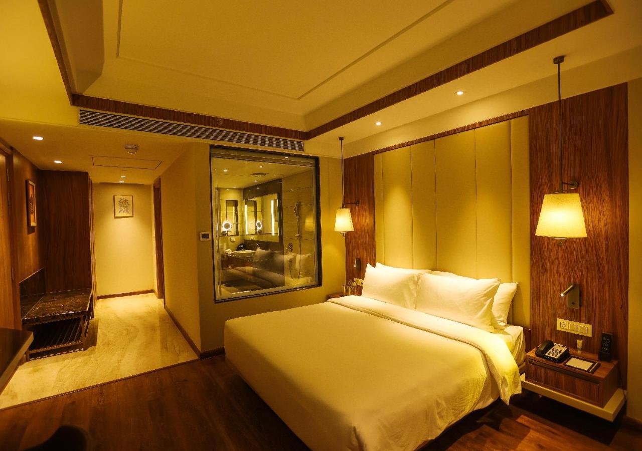 Radisson Bhopal Hotel Bagian luar foto
